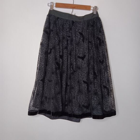 Hell Bunny Tulle Skirt Womens Sz S Black Gothic Spider Web Goth Whimsy Edgy NWT - Picture 8 of 9